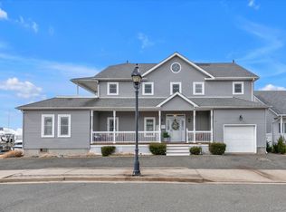 268 Gordon Place, Freeport, NY 11520