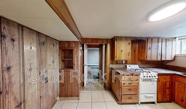 1520 E Pikes Peak Ave #B — Photo 1