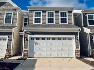 1624 Merlot Ln, Westlake, OH 44145