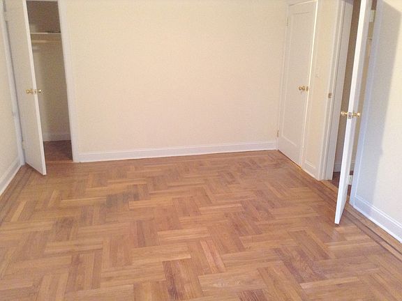 3rd image of 189 E 18th St APT 1B
