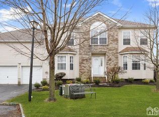 3 Carson Ln, Old Bridge, NJ 08857