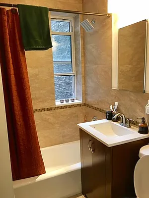 Rented by Bank Neary | media 62