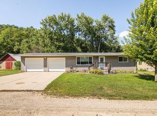 510 Walton St, Millville, MN 55957