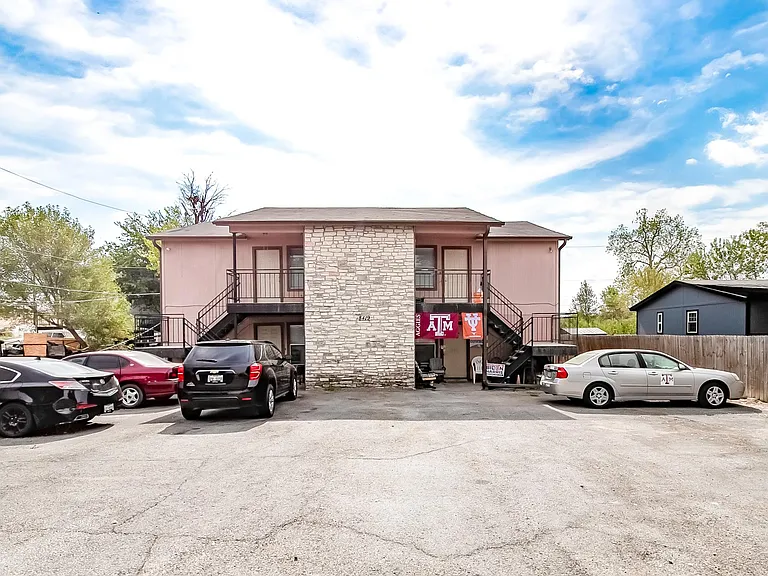 8419 Riverstone Dr #D — Photo 1