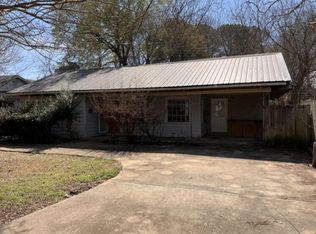 2150 E College St, Batesville, AR 72501
