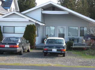 4834 Cedar Ln, Blaine, WA 98230