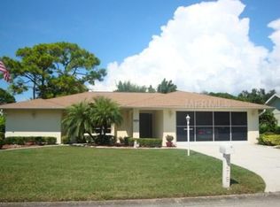 2276 Pine View Cir, Sarasota, FL 34231