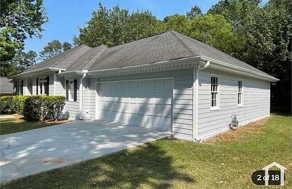 1st image of 4831 Thornwood Dr