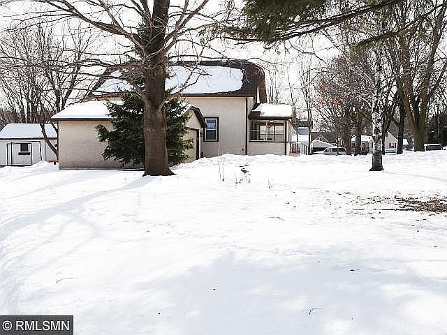 2nd image of 1018 15th Ave N