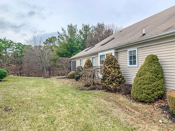 5th image of 22 Skylark Ln