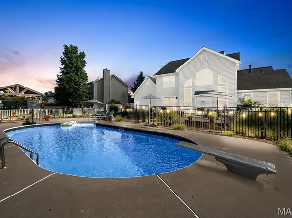 1764 Discovery Dr, Wentzville, MO 63385