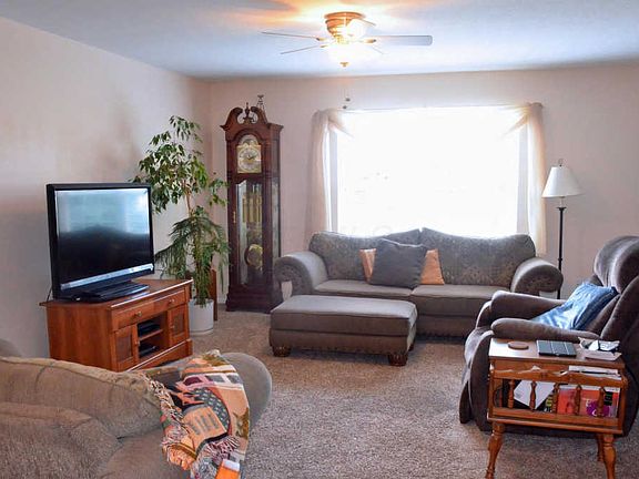 5th image of 1060 Watkins Glen Ct #1060
