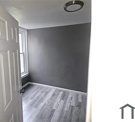 5554 Crowson St — Photo 18