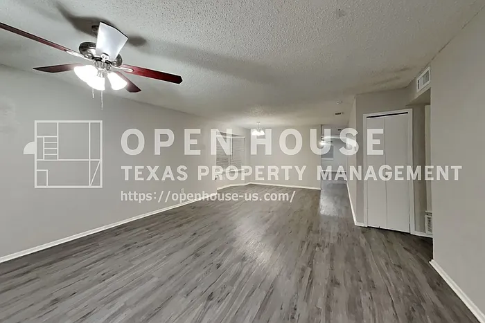 2732 Cancun Ln — Photo 6