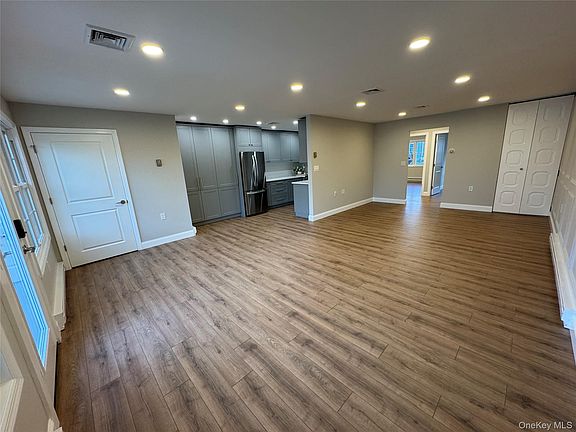 4th image of 404 Woodbridge Road #B
