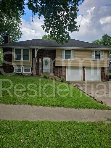 12805 Ewing Ave Photo 1