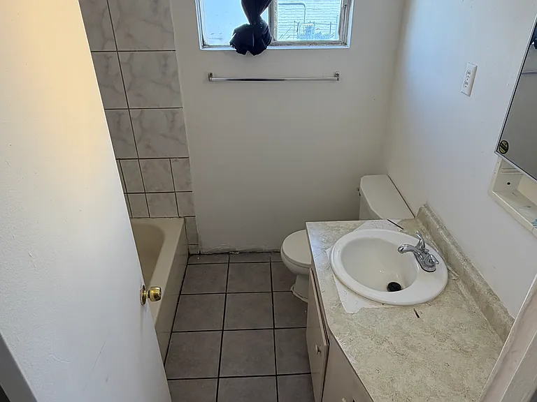 536 North Cir #4 — Photo 11