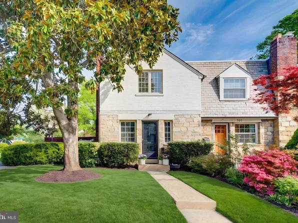 701 Devon Pl, Alexandria, VA 22314