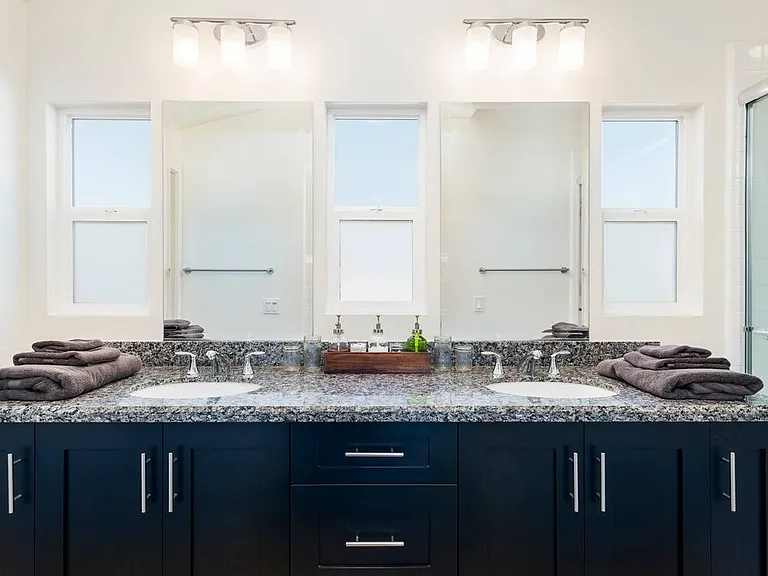 381 Juniper Ave — Photo 12
