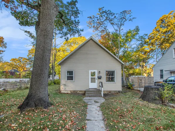2917 Jefferson St, Muskegon Heights, MI 49444
