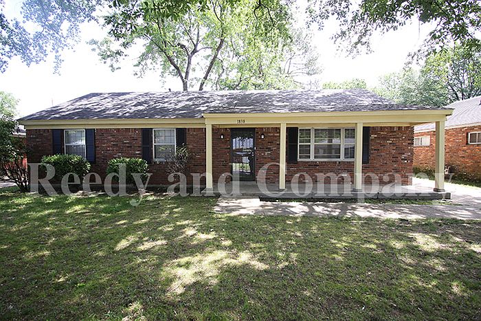 1st image of 1838 Dorrie Ln
