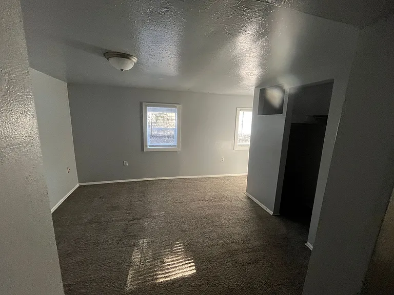 5234 Amsden Ave — Photo 4