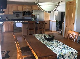 820 Turnberry Dr, Waunakee, WI 53597