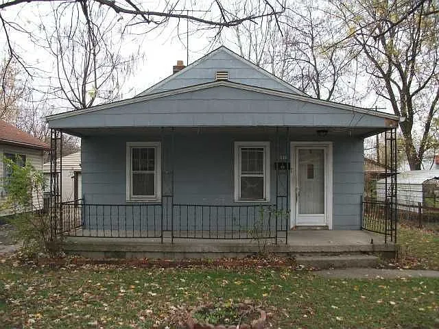 1611 N Alton Ave photo 1