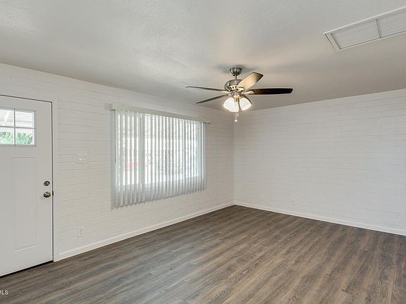 5th image of 11230 W Nebraska Ave