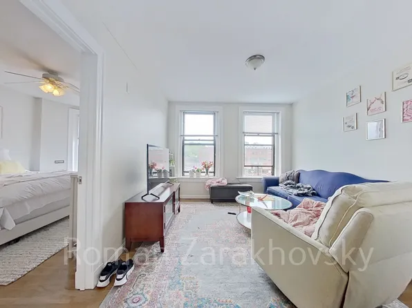 1942 Beacon St #6C, Brighton, MA 02135