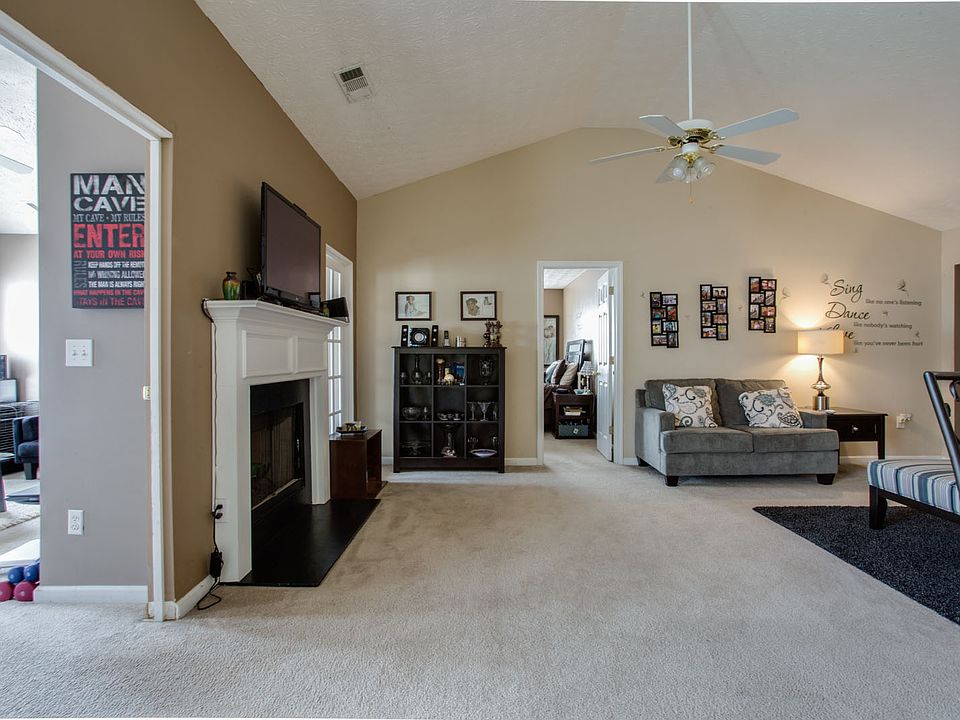 1st image of 1620 Neighborhood Walk