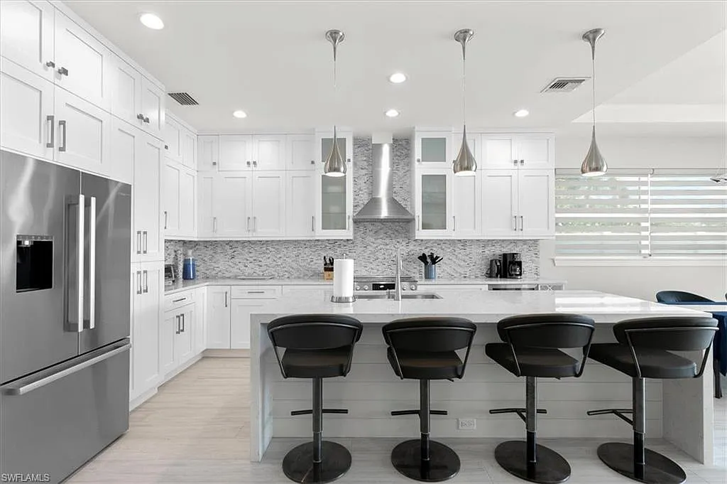 5 bed, 3.0 bath, 2208 sqft, $23,000 — Photo 4