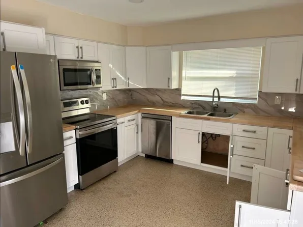 1278 Belleair Rd, Clearwater, FL 33756