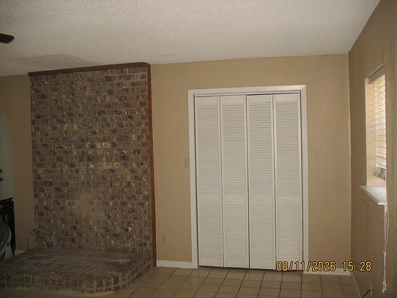 5th image of 903 Mesquite Dr