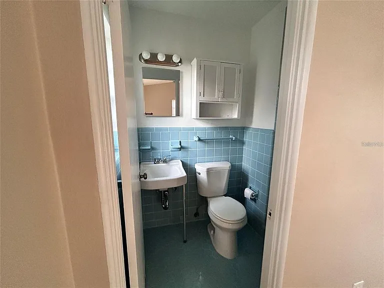 641 S Lakemont Ave — Photo 11