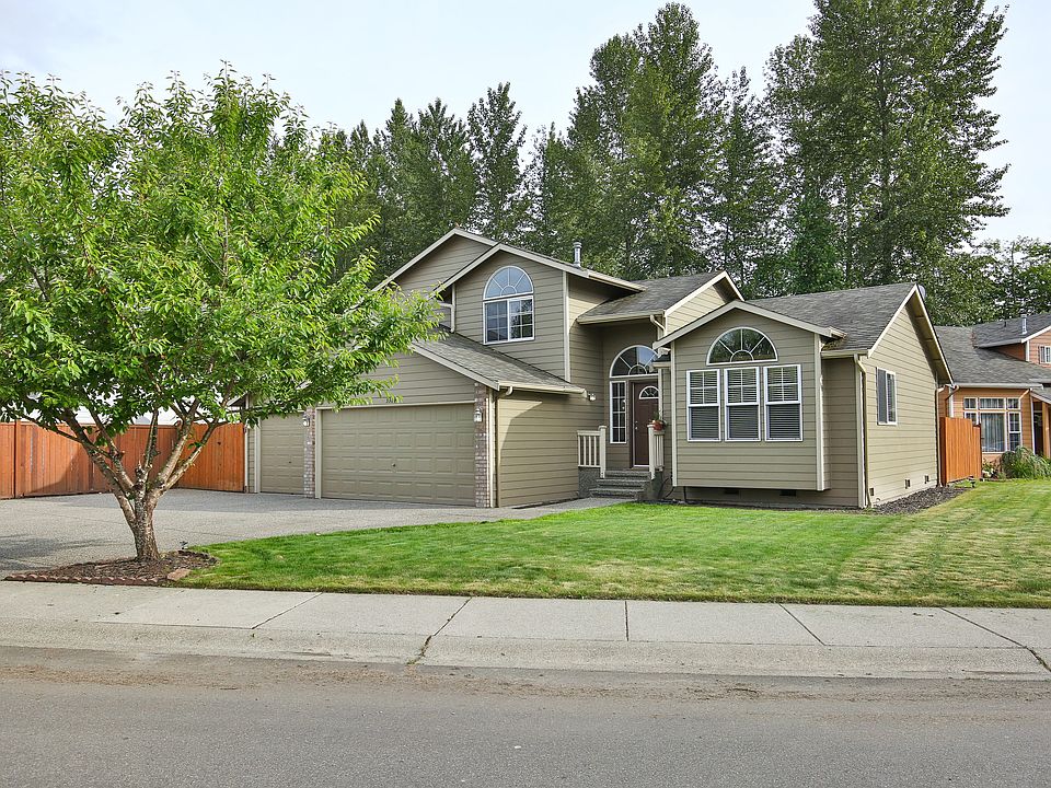1st image of 3924 141st Pl SE