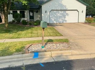 419 Overlook Ter, Marshall, WI 53559