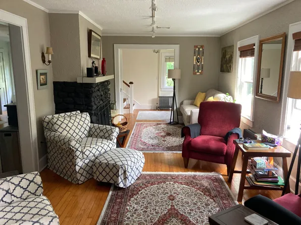 (undisclosed Address), Katonah, NY 10536