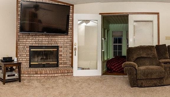 4th image of 7964 Sherry Ann Ln