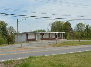 6663 University Pkwy, Rural Hall, NC 27045