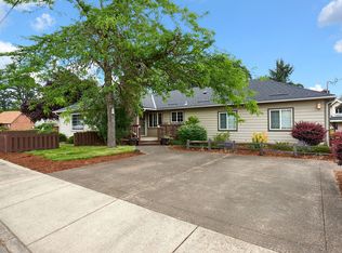 115 S 21st St, Philomath, OR 97370