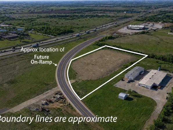 2824 Milam Rd E, Sanger, TX 76266