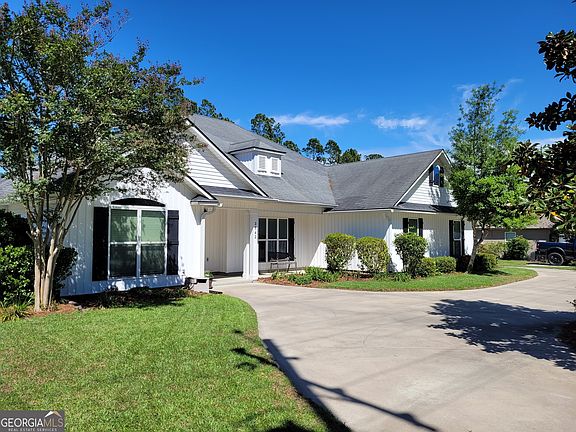 4th image of 3562 Guest Rd