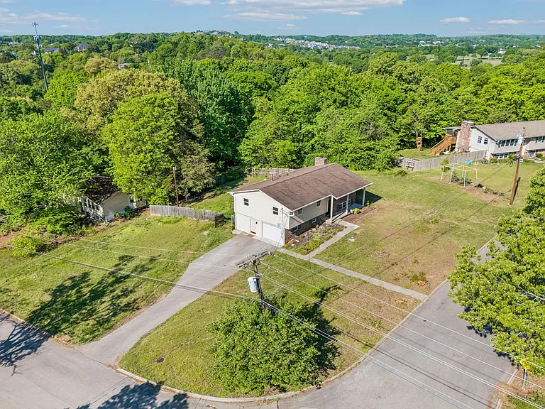 12201 W Kings Gate Rd — Photo 40