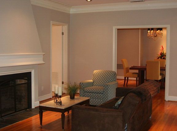 5th image of 2501 N De Leon St