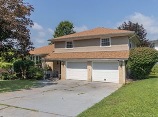 125 Ashford Dr, Bridgeport, WV 26330