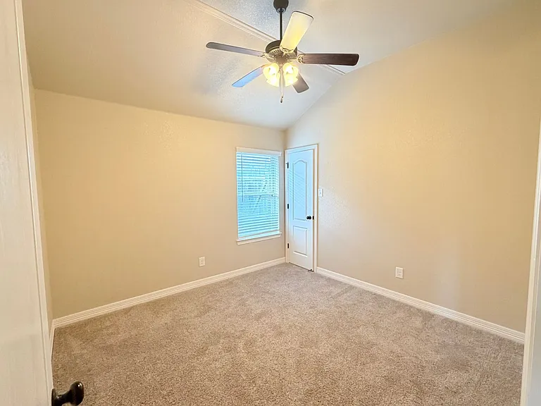 2002 Rustic Manor Dr — Photo 10