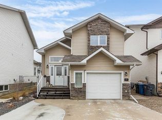 226 N Somerset Way SE, Medicine Hat, AB T1B0B6