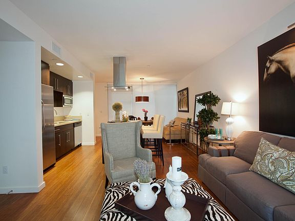 4th image of 4547 N Eagle Rock Blvd #12
