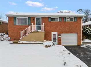 817 Gladden Rd, Canonsburg, PA 15317